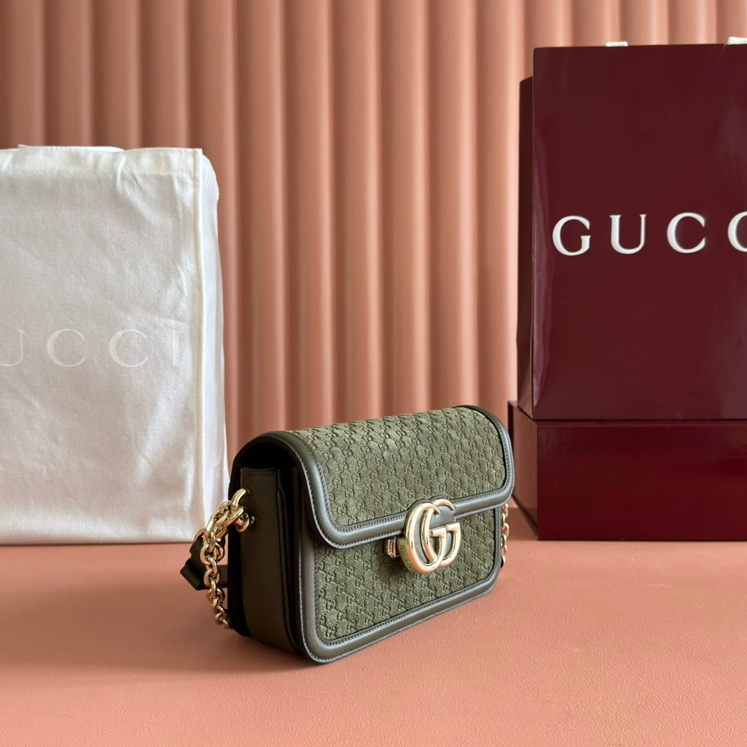 GUCCI 26S SHOULDER BAG 21 IN MOSS GREEN EMBOSSED SUEDE AND CALFSKIN by House Of Sarah