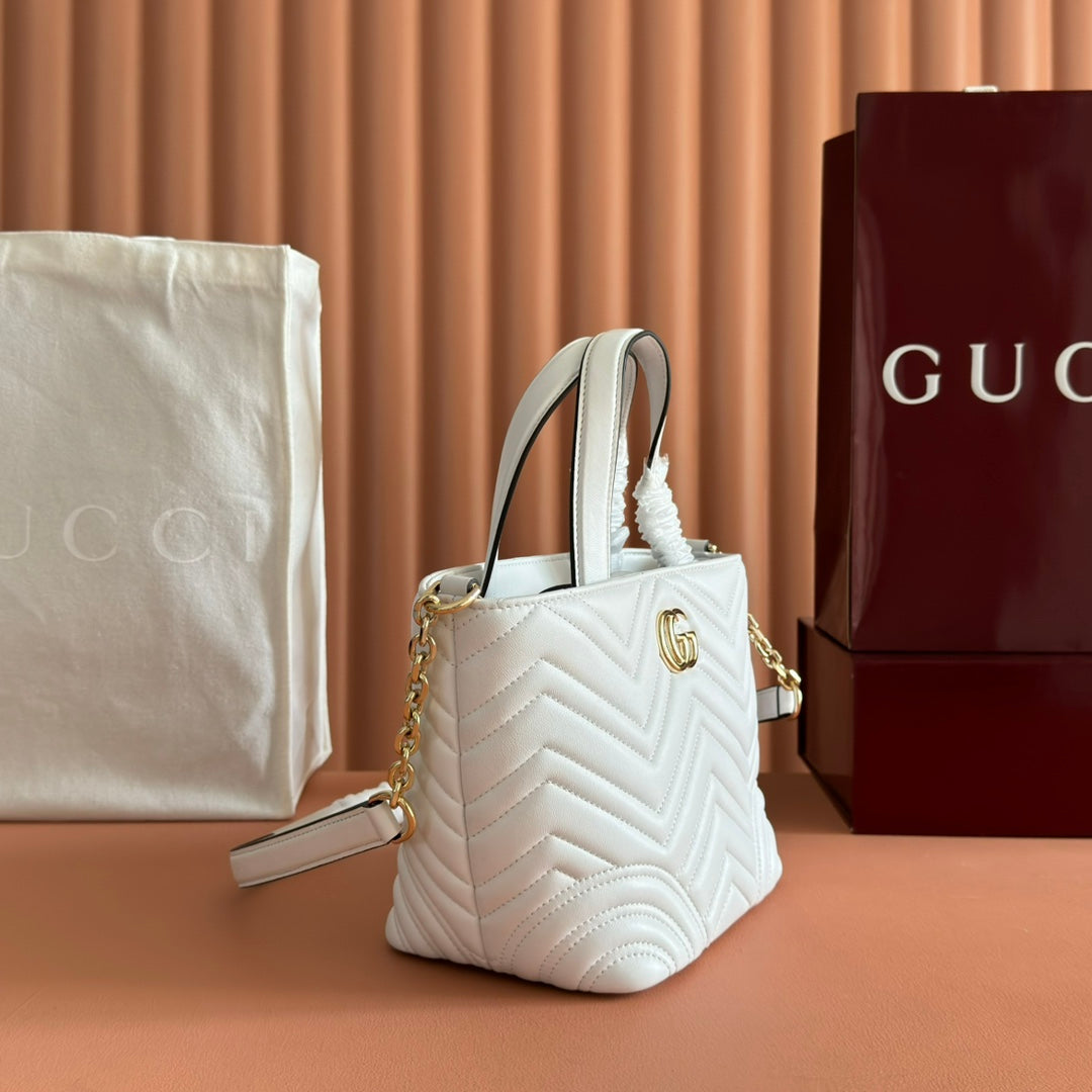 GUCCI 25S SMALL TOTE BAG 29 CM IN WHITE CALFSKIN WITH GOLD HARDWARE House Of Sarah Bags