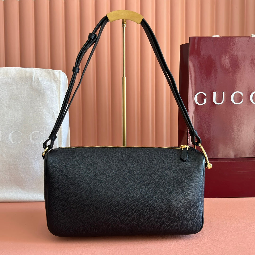 GUCCI 26S SHOULDER BAG 31 IN BLACK CALFSKIN House Of Sarah Bags