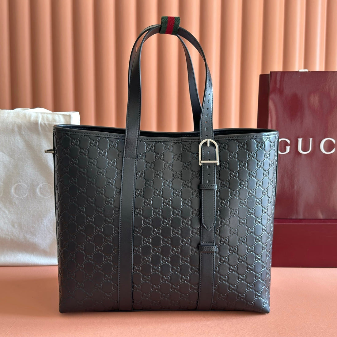 GUCCI 26S TOTE BAG 38 IN BLACK EMBOSSED CALFSKIN by House Of Sarah