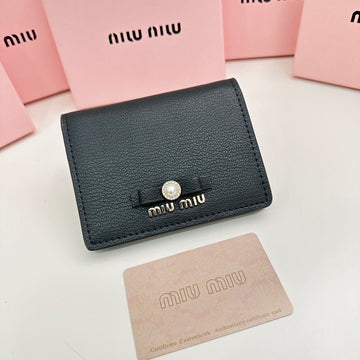 SMALL WALLET 11 IN BLACK CALFSKIN By House Of Sarah
