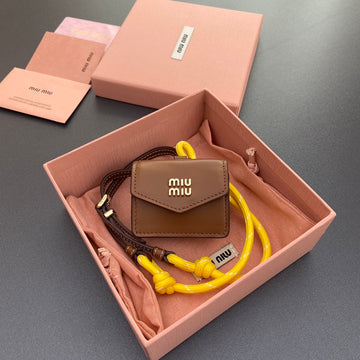 MICRO BAG 7 IN TAWNY BROWN SMOOTH LAMBSKIN YELLOW STRAP House Of Sarah