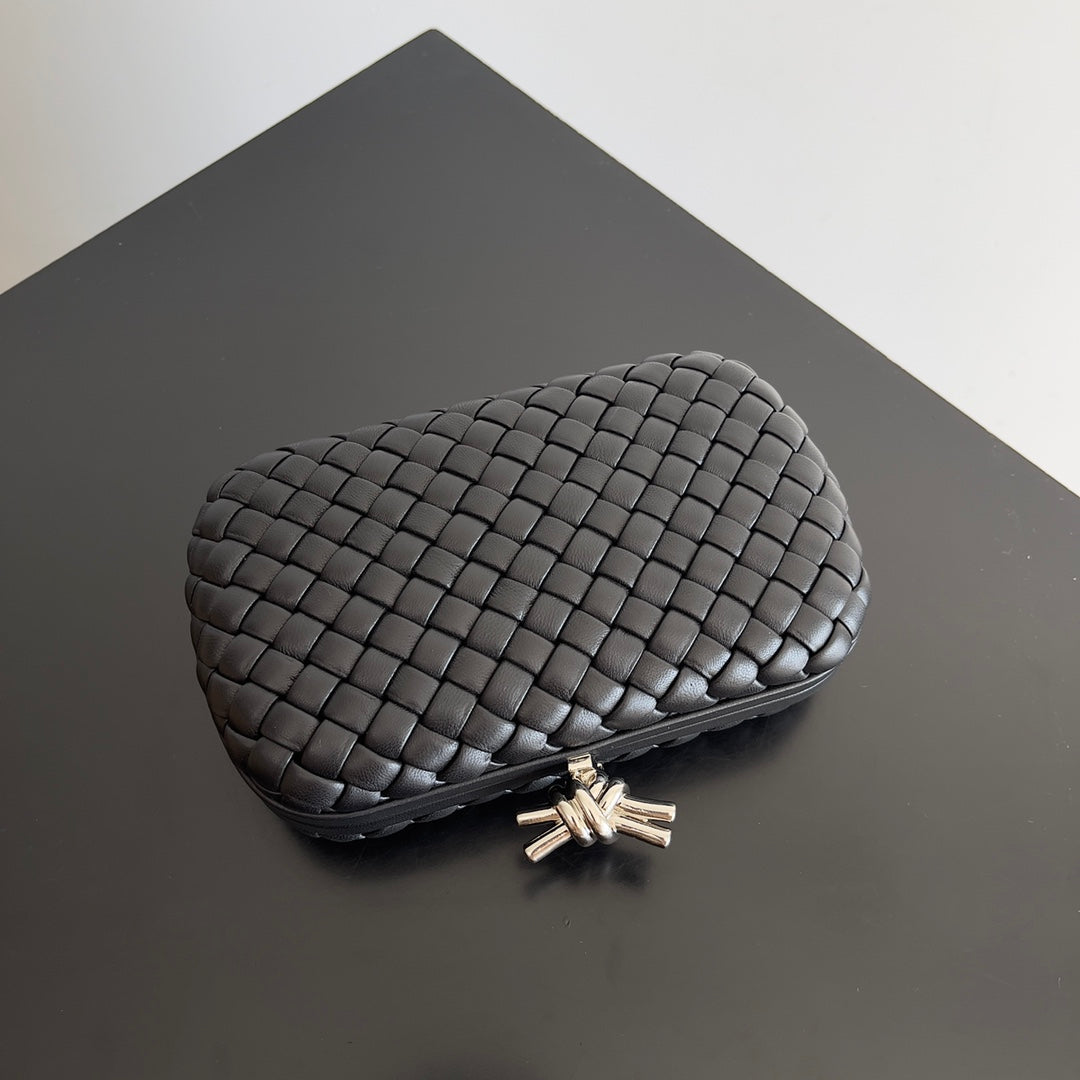 CLASSIC KNOT 20 IN BLACK LAMBSKIN House Of Sarah